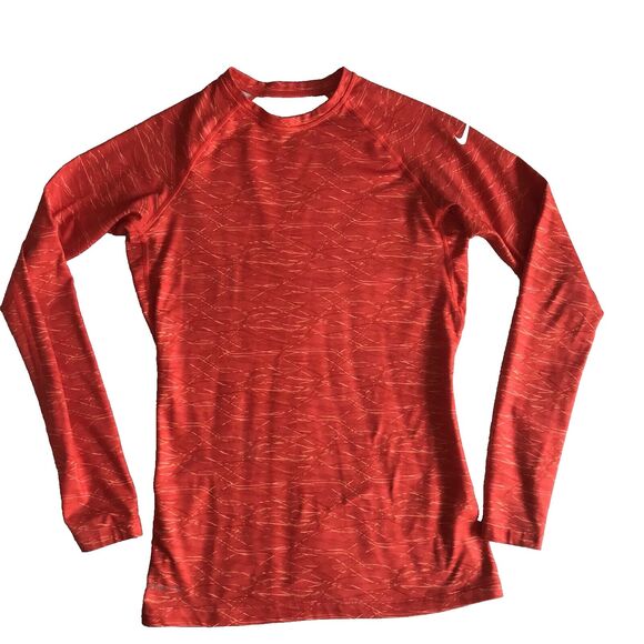 Nike Pro Combat Women’s Fitted Therma Fit Long Sleeve Shirt Size M Thumbholes - Picture 1 of 11